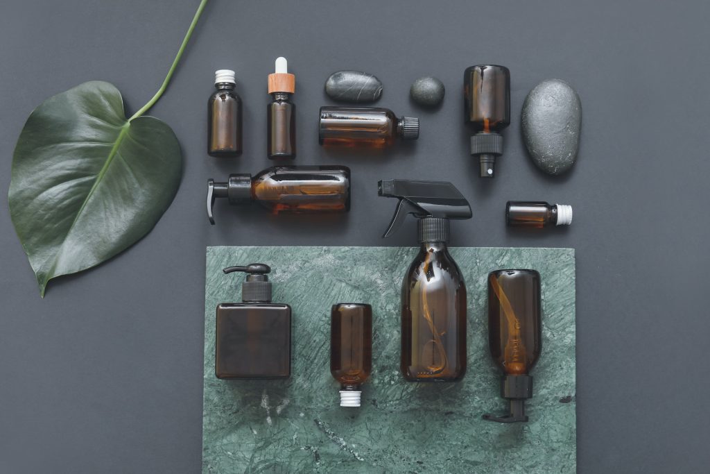 Aromatherapy massage with essential oils for relaxation in Mallorca